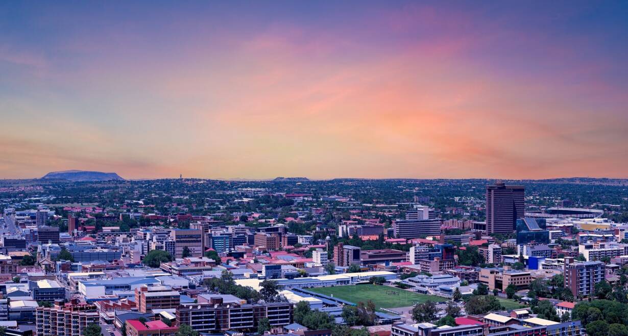 Fly & Drive Zuid-Afrika: ontdek de wereld in één land en reis van Johannesburg naar Kaapstad - Zuid-AfrikaClarens - Bloemfontein (300 km)