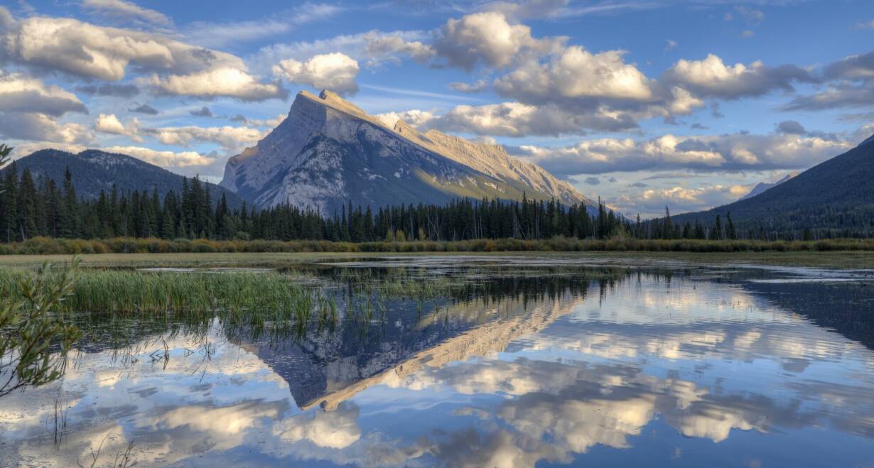 Fly & Drive Canada: Lake Louise, Vancouver Island en de Rocky Mountains  - CanadaBanff - Calgary (ca. 145 km)